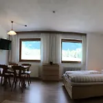 Apartament Ahrn *